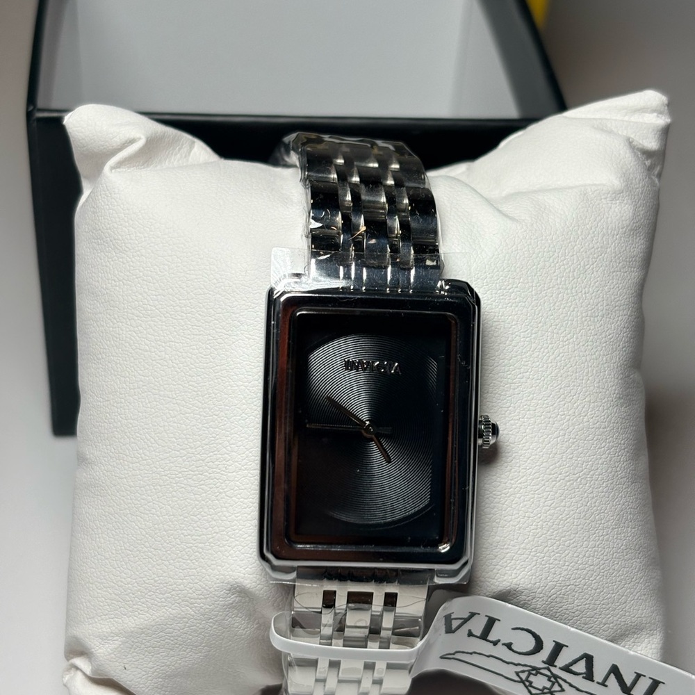 Invicta Women’s Sterling Silver and Black Rectangular Timepiece. Classic ⌚️26mm - Picture 4 of 10